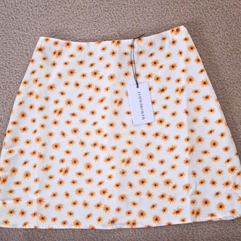 WEWOREWHAT MINI SKIRT XS